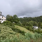 Lovely In Frahan With Terrace Vakantiehuis *