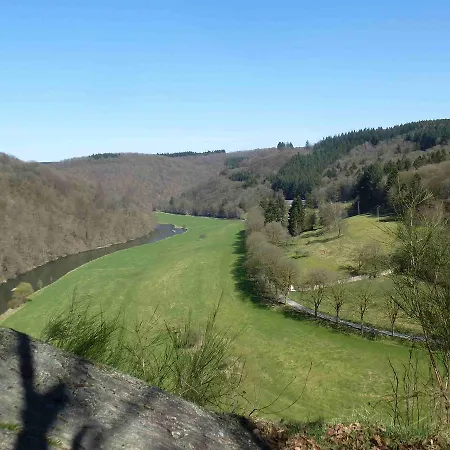 Lovely In Frahan With Terrace Casa vacanze