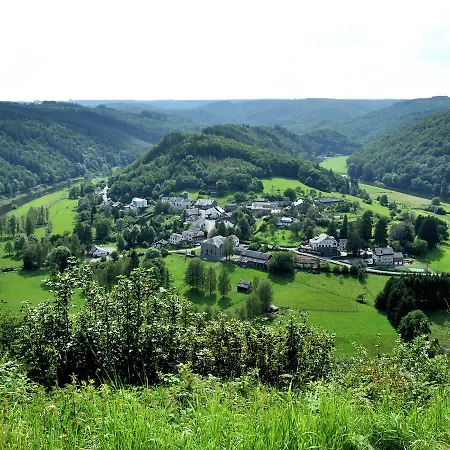 Lovely In Frahan With Terrace Casa vacanze Ban de Laviot